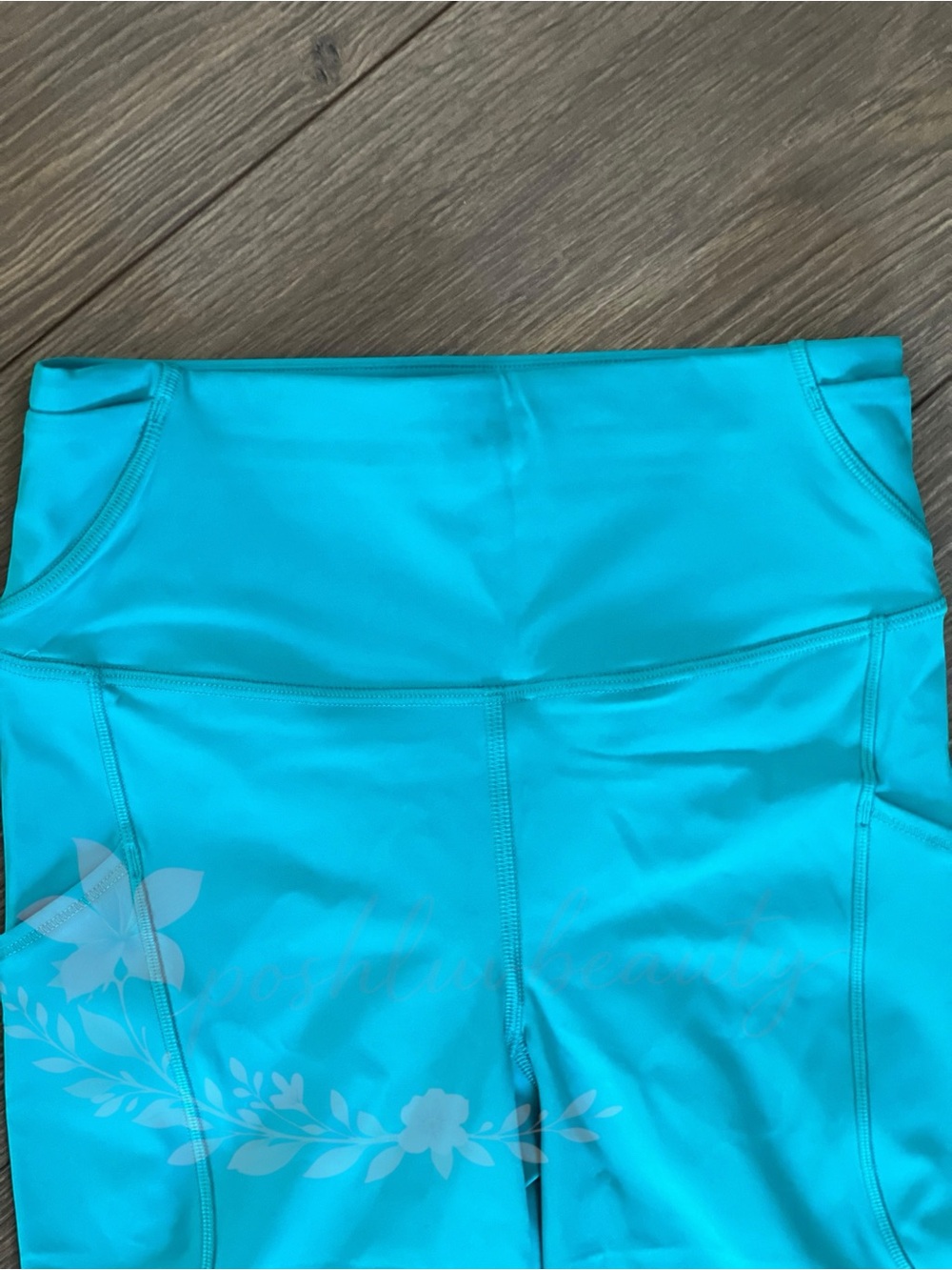 Lululemon Fast and Free High Rise Shorts 8” Tropics Teal NWT - Picture 2 of 3